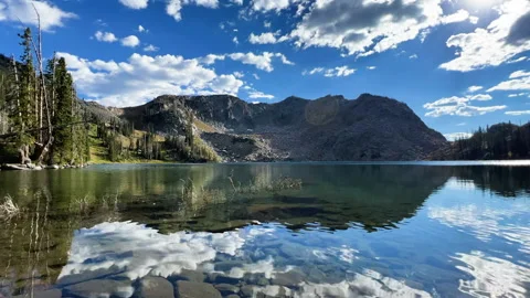 Mountain Lake Timelapse 库存影片 224714726