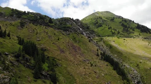 Mountain landscape and Capra waterfall near Transfagarasan road Stock Footage 194475403