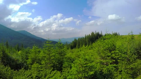 Mountain Landscape with Clouds Stockbeeldmateriaal 65984387