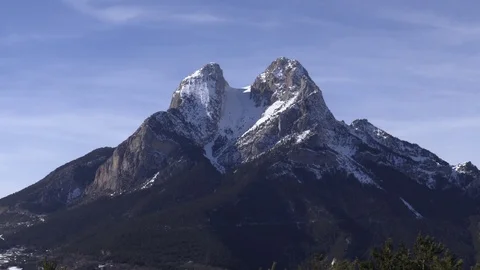 Mountain landscape: Pedraforca 1 스톡 동영상 72904541