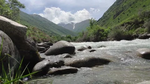 Mountain Landscape with river. Kyrgyzstan 스톡 동영상 198194341