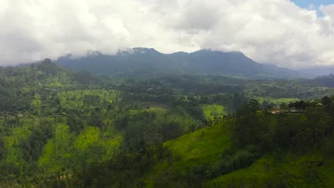 Mountain landscape in Sri Lanka. Stock Footage 170612014