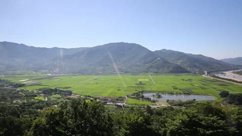 Mountain landscape in the summer Video stock 310930639