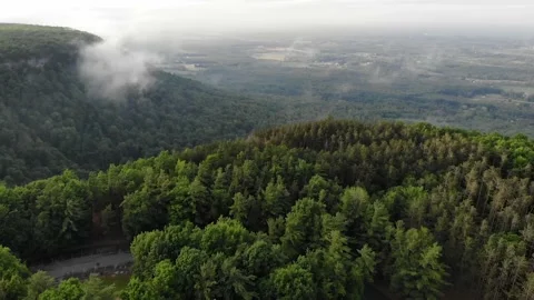 Mountain Ledge Flyover in Upstate New york Video stock 145937223