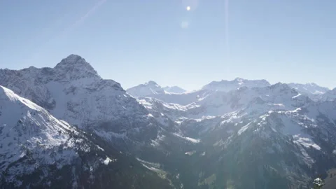 Mountain panorma with tilt to sun Video stock 229136028