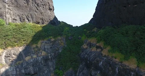 Mountain pass Stock Footage 116918112