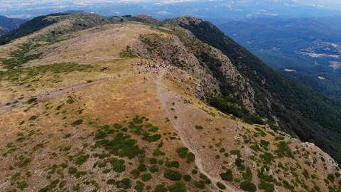 Mountain Peak Gathering 스톡 동영상 114185213