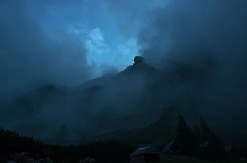 Mountain Peak Haze Clouds Foto stock