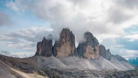 Mountain peaks under clouds in motion in the European Alps Video stock 149247319