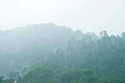 Mountain in rain Foto stock