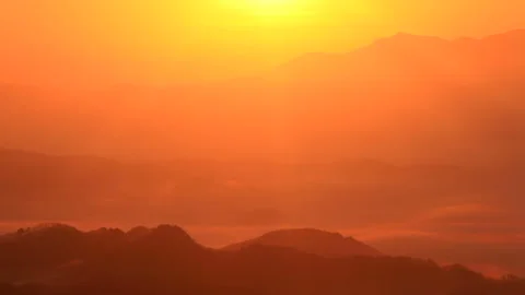 Mountain Range and Sunrise Towards Monomiyama Vídeos de archivo 330277446