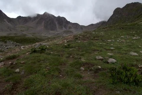 Mountain range in the clouds. Foto stock