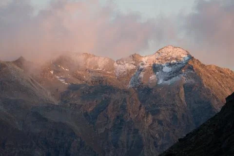 Mountain range Stock Photos