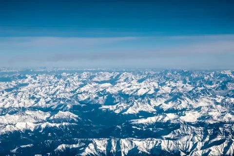 A mountain range with snow on it Foto stock