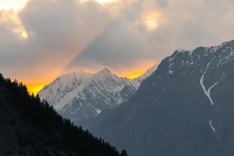 Mountain range at sunset Himalayas Stock-Fotos