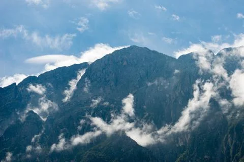 Mountain range under clear blue sky, hike (2 day tour) to Tiger Leaping Gorge of Stock Photos
