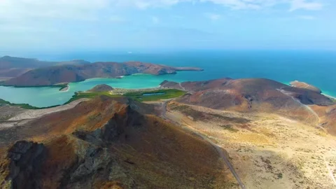 Mountain ranges and the pacific ocean Stock Footage 152487189