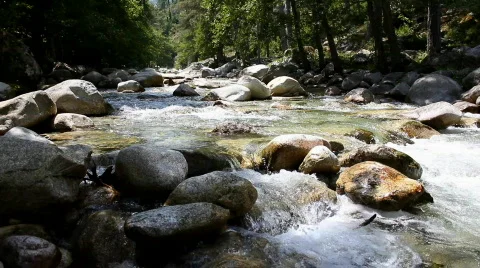 Mountain River 2 Stock-Footage 842872