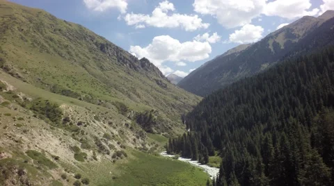 A mountain river and a canyon 動画素材 54580813