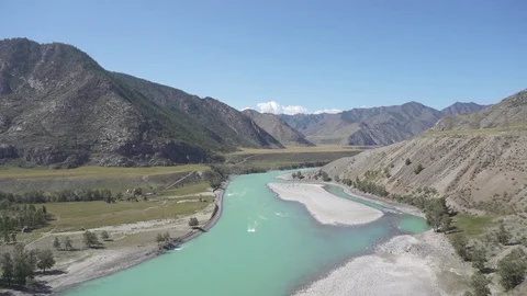 Mountain river Chuya and Katun 4K Video stock 75892083