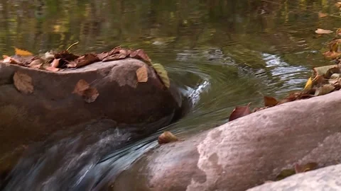 Mountain river flowing among the rocks. close-up Vídeos de archivo 221818587