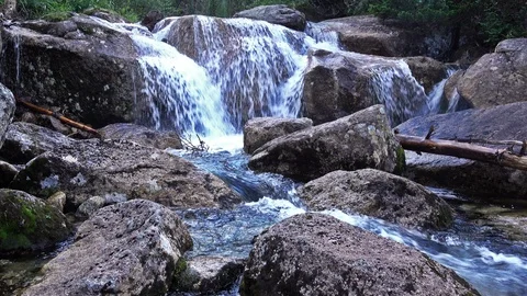 Mountain river Видео 87275226