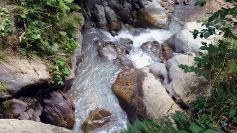 Mountain River Vídeos de archivo 91656877