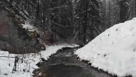 Mountain River 스톡 동영상 228732433