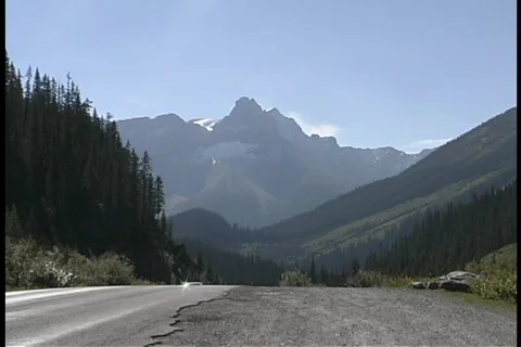 Mountain Road 01 Stock-Footage 356749