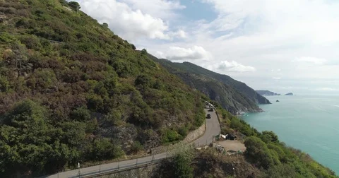 Mountain Road Aerial View Vídeo Stock 80770837