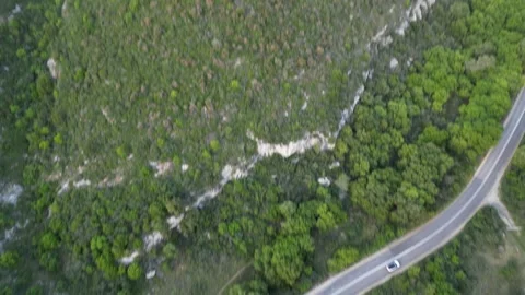 Mountain Road Aerial View Stockbeeldmateriaal 240182348