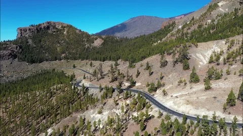 Mountain road Video stock 101060105