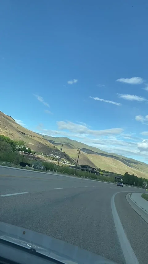Mountain road Stock Footage 181617747