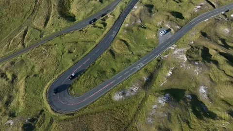 Mountain Road hairpin bend 스톡 동영상 341939564