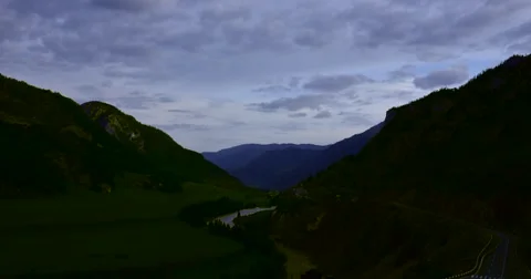 Mountain road. Timelapse 库存影片 64144644