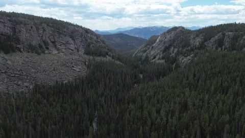 Mountain Scenery Along The Beartooth Highway In Wyoming Stock Footage 319339906