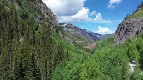 Mountain scenery on Engineer Pass. Vidéo 287131118