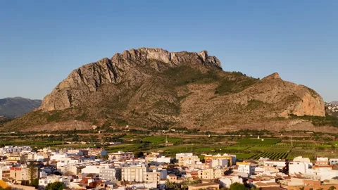 Mountain in Shape of Indian Face 스톡 동영상 241429784