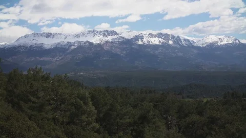 The mountain in the snow Video stock 104833321