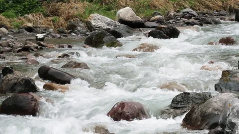 Mountain stream Video stock 109416871