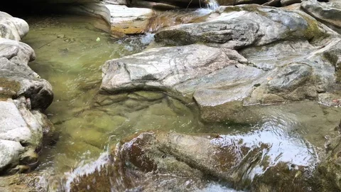 Mountain stream 스톡 동영상 114311032