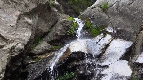 Mountain stream - slow motion Stock Footage 76757382