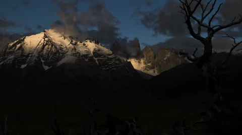 Mountain Sunrise. Stock Footage 6120574