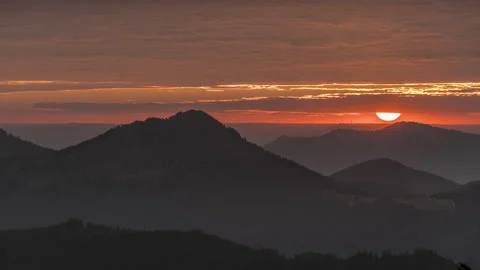 Mountain sunset alps 4k 動画素材 138317304