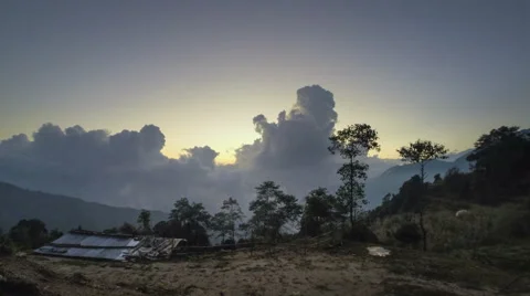 Mountain sunset cloudscape 4k Stock-Footage 43209865