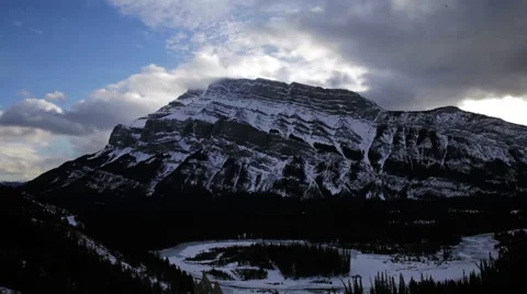 Mountain Time-lapse Stockbeeldmateriaal 46051511