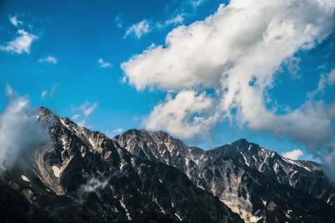 Mountain Time Lapse01 - Over4K Stockbeeldmateriaal 61930095