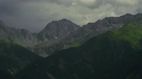 Mountain timelapse with epic sky 库存影片 42766001