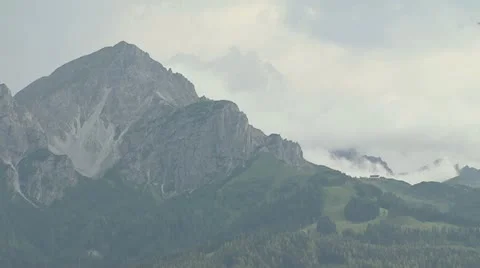 Mountain Timelapse Stockbeeldmateriaal 22033331