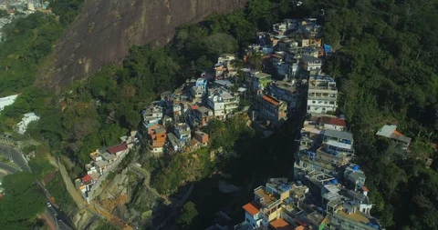 Mountain-top favela surrounded by Atlantic forest in Rio de Janeiro Brazil with 스톡 동영상 126113979